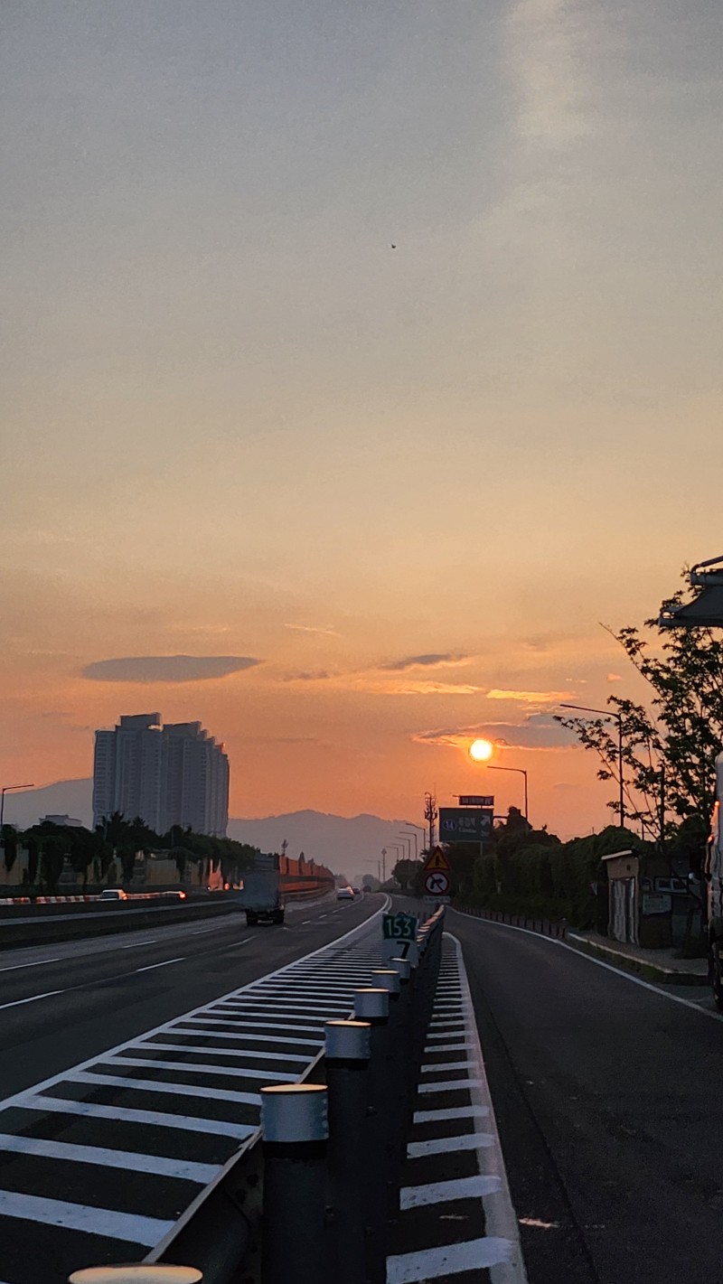 cf8728ff0a4570c623d0878ea423b41db2f9c0dc0or8.jpg